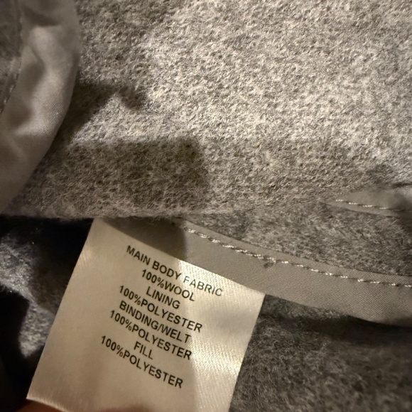 Peter Millar Men's Large British Grey Crown Flex Fleece Vest MSRP $495 - Picture 13 of 13